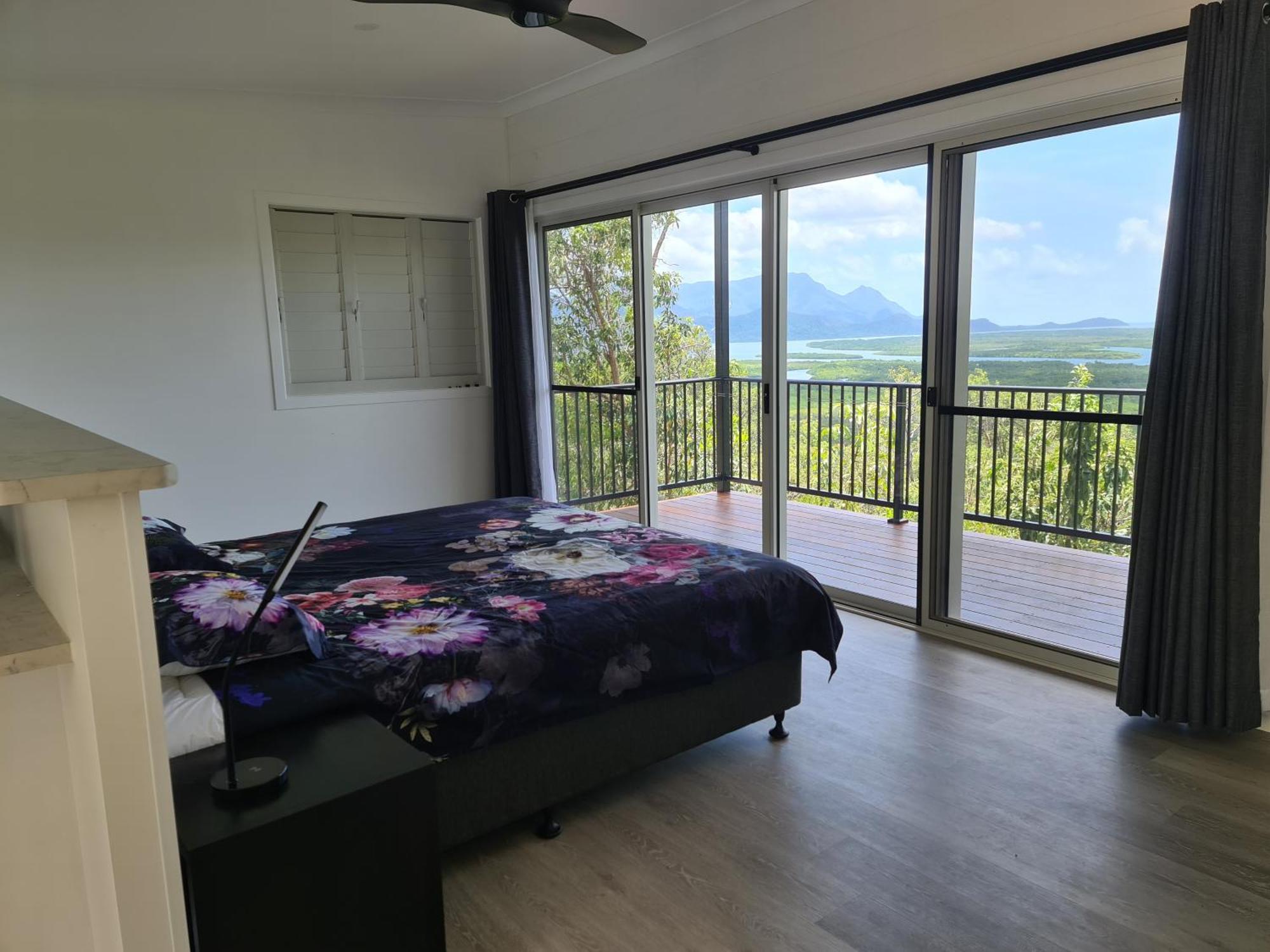 Апарт отель Vista Hinchinbrook Кардуэлл Экстерьер фото